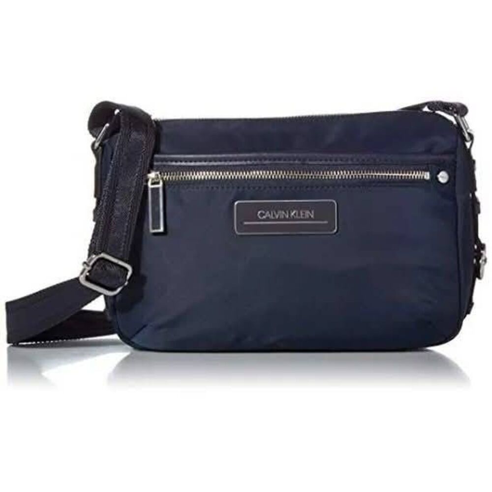 Calvin Klein Sussex Nylon Crossbody Bag Navy Adjustable Strap Shoulder Bag NWT‎